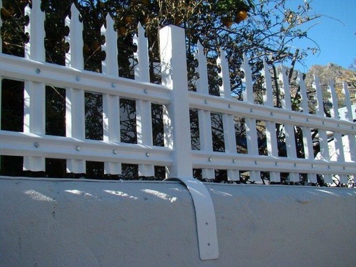Post Welded Galvanised 76x76mm